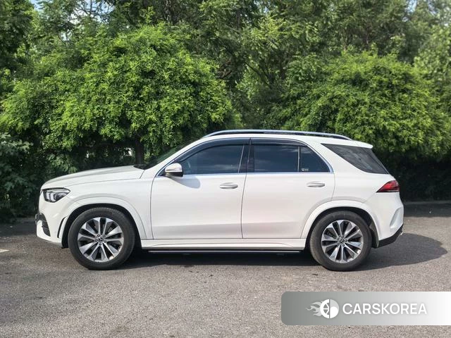 Mercedes-Benz GLE (import) 2023 Белый из Китая, фото 4