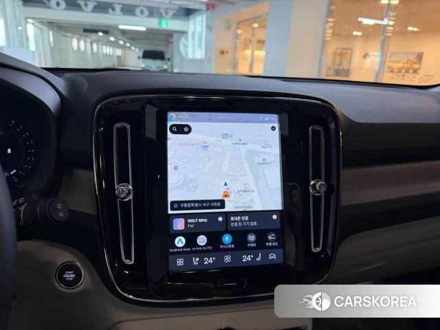 Volvo XC40 2026 Белый из Кореи, фото 4