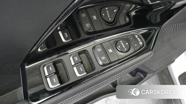 Kia Niro EV 2020 Серебряный из Кореи, фото 4