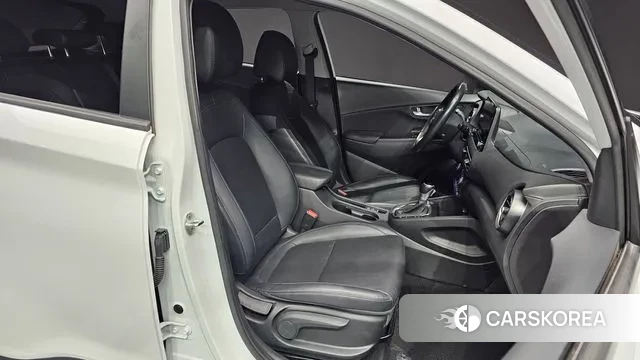 Hyundai The New Kona 2022 Белый из Кореи, фото 4