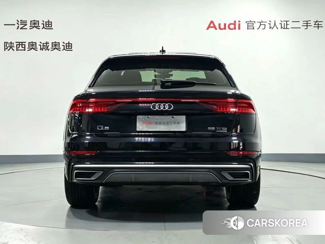 Audi Q8 2021 Черный из Китая, фото 4
