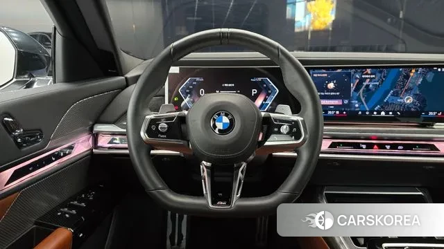 BMW 7 Series (G70) 2024 Белый из Кореи, фото 4