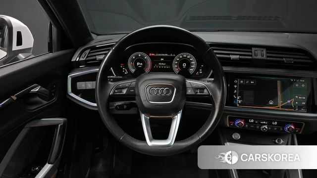 Audi Q3 (F3) 2020 Белый из Кореи, фото 4