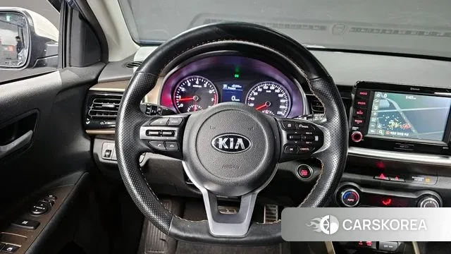 Kia Stonic 2018 Синий из Кореи, фото 4