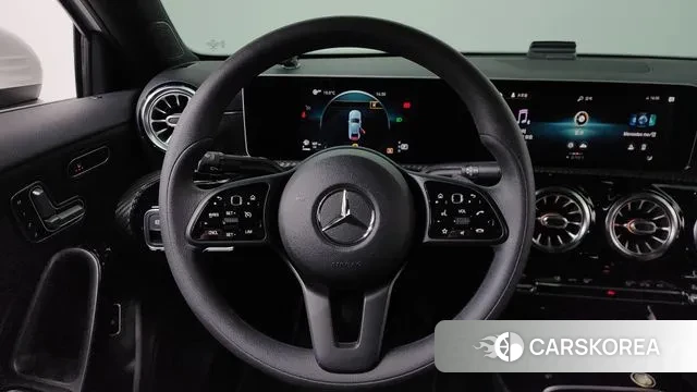 Mercedes-Benz A-Class W177 2020 Белый из Кореи, фото 4