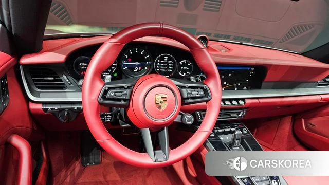 Porsche 911(992) 2024 Серебряный из Кореи, фото 4