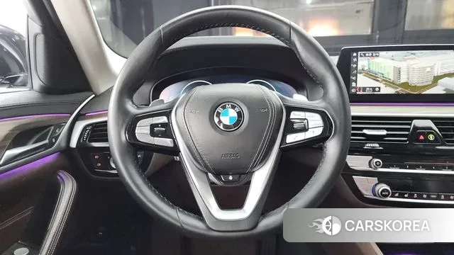 BMW 5 Series (G30) 2019 Черный из Кореи, фото 4