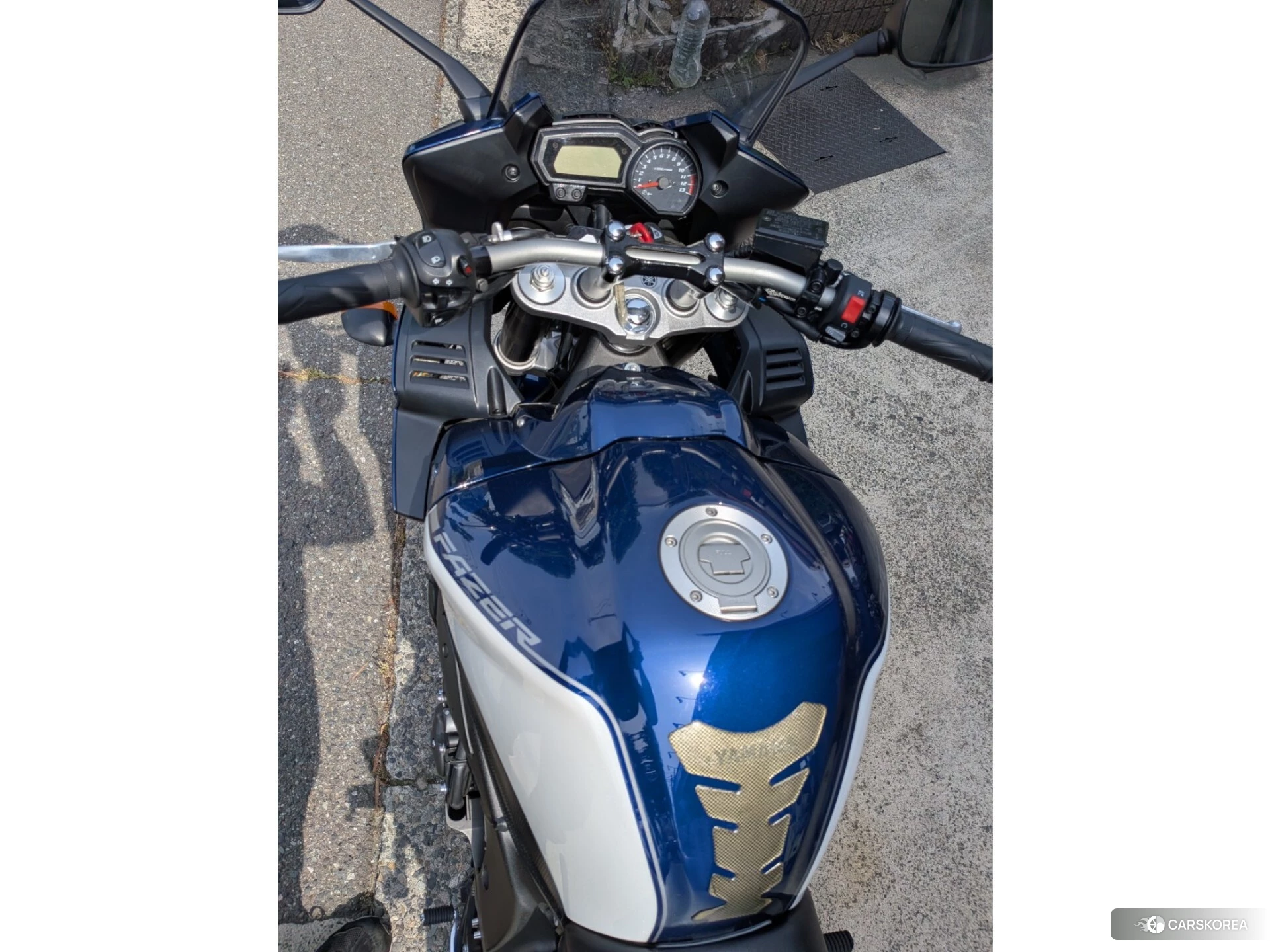 Проданный Yamaha FZ1 FEATHER 2013 из Японии, фото 5