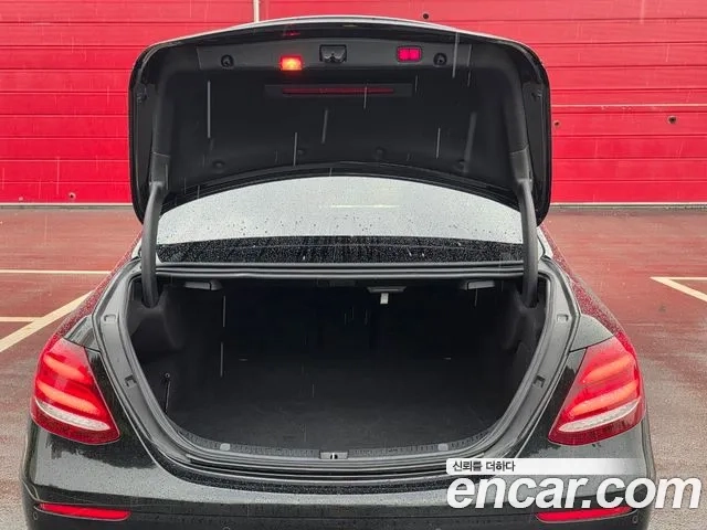 Mercedes-Benz E-Class W213 2019 Черный из Кореи, фото 4