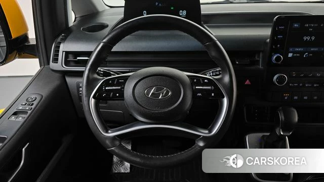 Hyundai Staria 2022 Желтый из Кореи, фото 4
