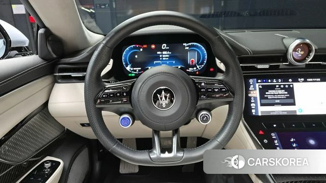 Maserati Grancabrio 2nd Generation 2024 Серебристо-серый из Кореи, фото 4