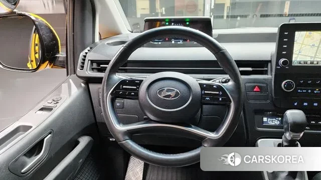 Hyundai Staria 2022 Желтый из Кореи, фото 4