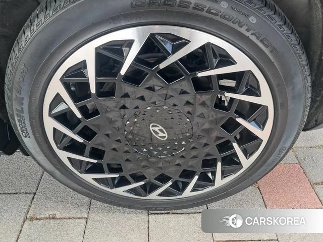 Hyundai Ionic 5 2022 Серебристо-серый из Кореи, фото 4