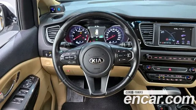 Kia The New Carnival id 2886742 из Кореи 4