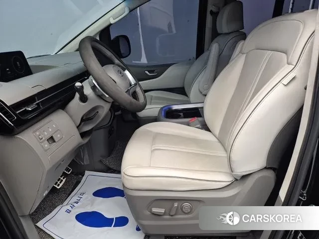 Hyundai Staria 2021 Черный из Кореи, фото 4