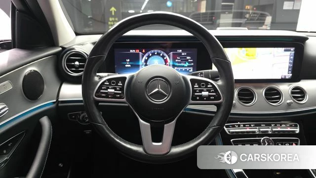 Mercedes-Benz E-Class W213 2019 Белый из Кореи, фото 4