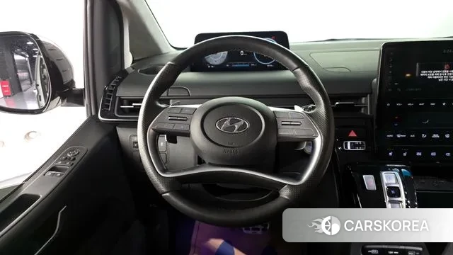 Hyundai Staria 2024 Белый из Кореи, фото 4
