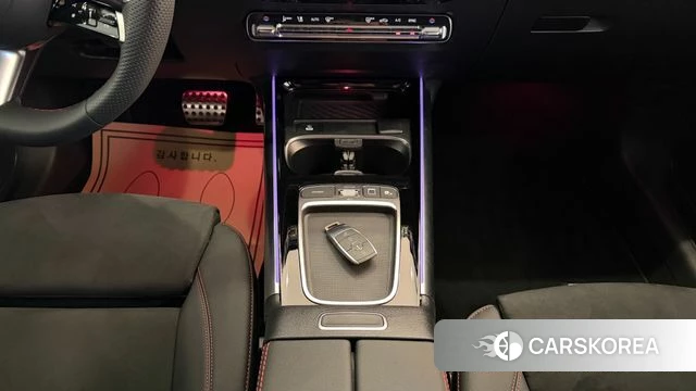 Mercedes-Benz GLA - Class H247 2025 Черный из Кореи, фото 4