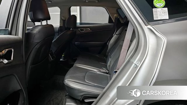 Kia Sportage 5th Generation 2022 Серебристо-серый из Кореи, фото 4