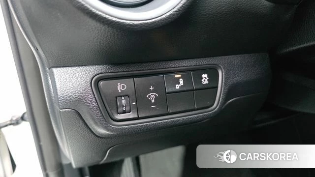 Kia The New K3 2nd generation 2022 Белый из Кореи, фото 4