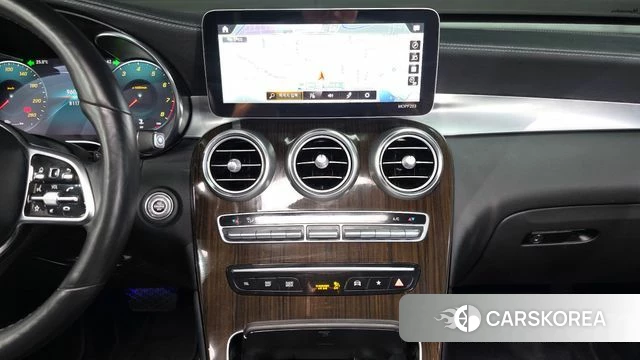 Mercedes-Benz GLC-Class X253 2020 Белый из Кореи, фото 4