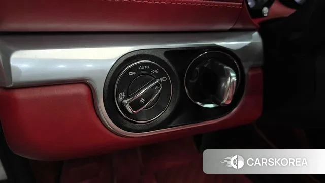 Porsche 718 Boxster 2020 Белый из Кореи, фото 4