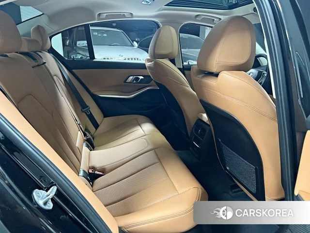 BMW 3 Series (G20) 2023 Черный из Кореи, фото 4