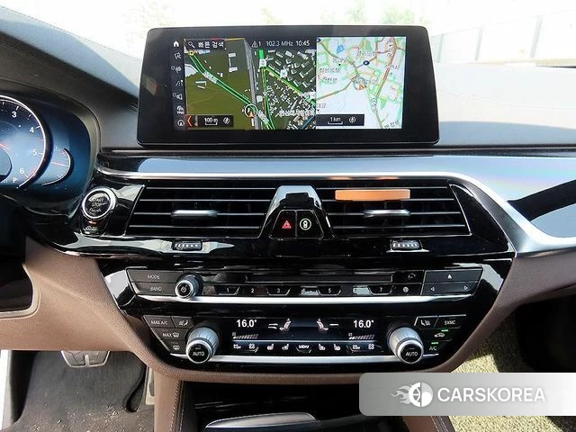 BMW 5 Series (G30) 2018 Белый из Кореи, фото 4