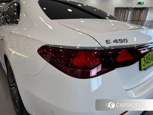 Mercedes-Benz E-Class W214 2025 Белый из Кореи, фото 4