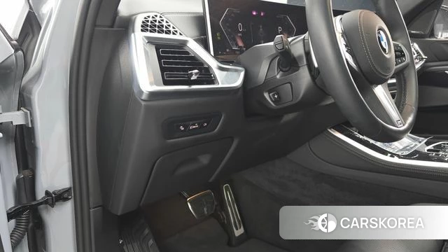 BMW X5 (G05) 2025 Серебристо-серый из Кореи, фото 4