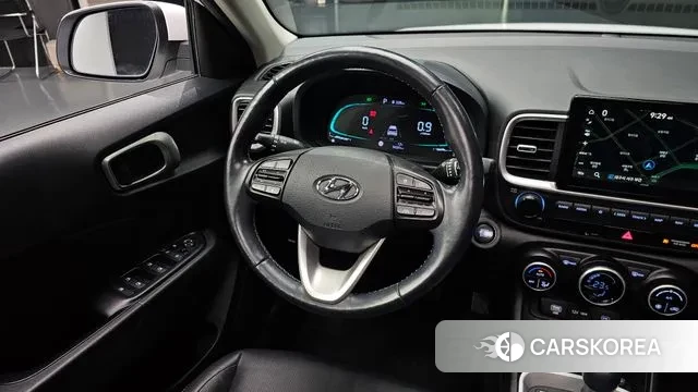 Hyundai Venue 2023 Белый из Кореи, фото 4