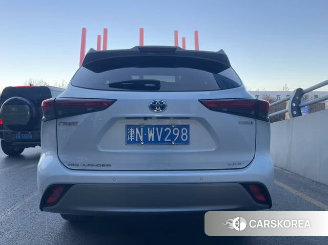 Toyota Highlander 2022 Белый из Китая, фото 4