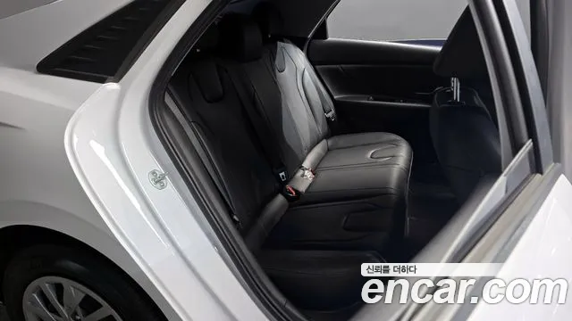 Hyundai Avante (CN7) id 2637142 из Кореи 4