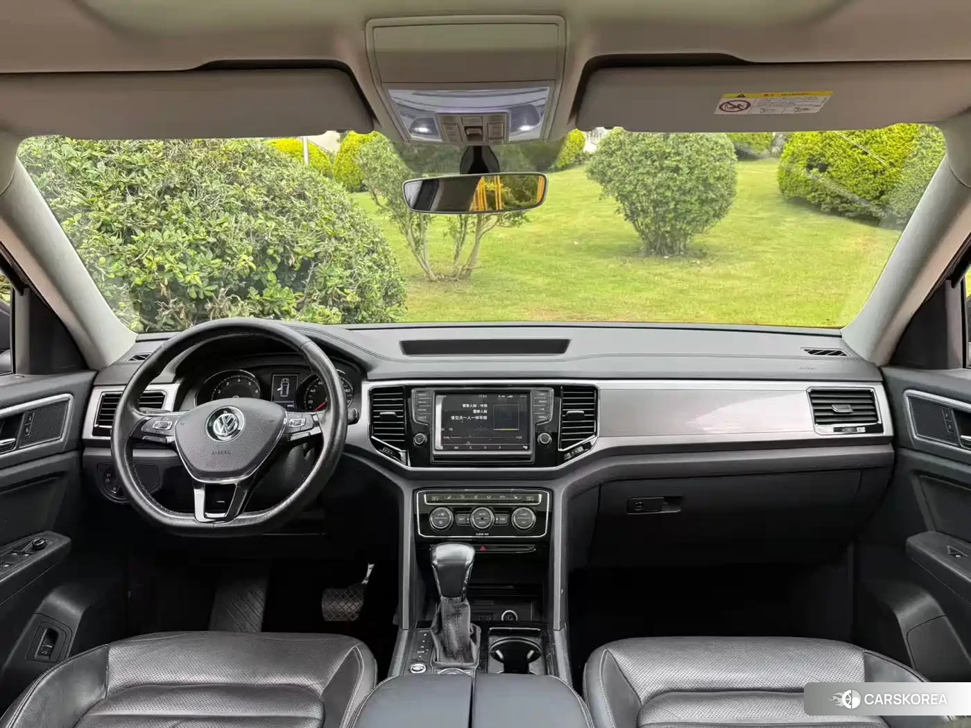 Volkswagen Touareg 2018 Champagne/brown из Китая, фото 4