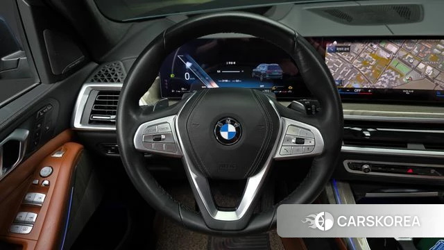 BMW X7 (G07) 2023 Небесно-голубой из Кореи, фото 4