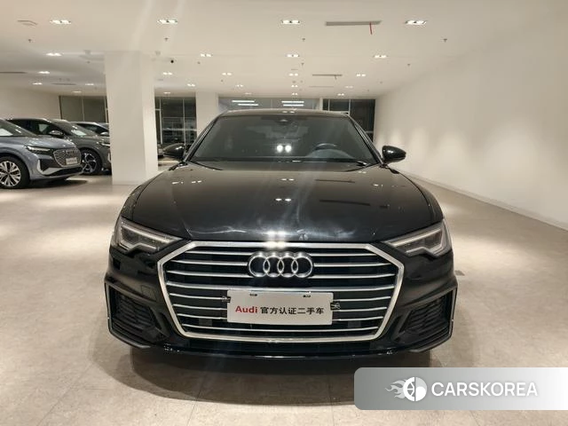 Audi A6L 2021 Черный из Китая, фото 4