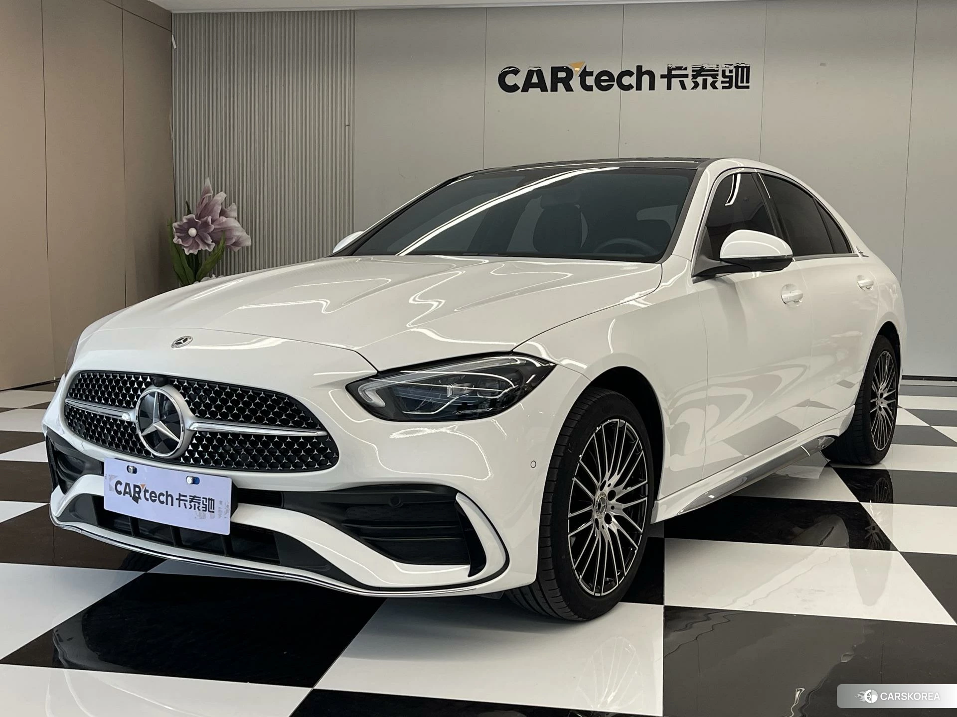 Mercedes-Benz Class C 2024 Белый из Китая, фото 4