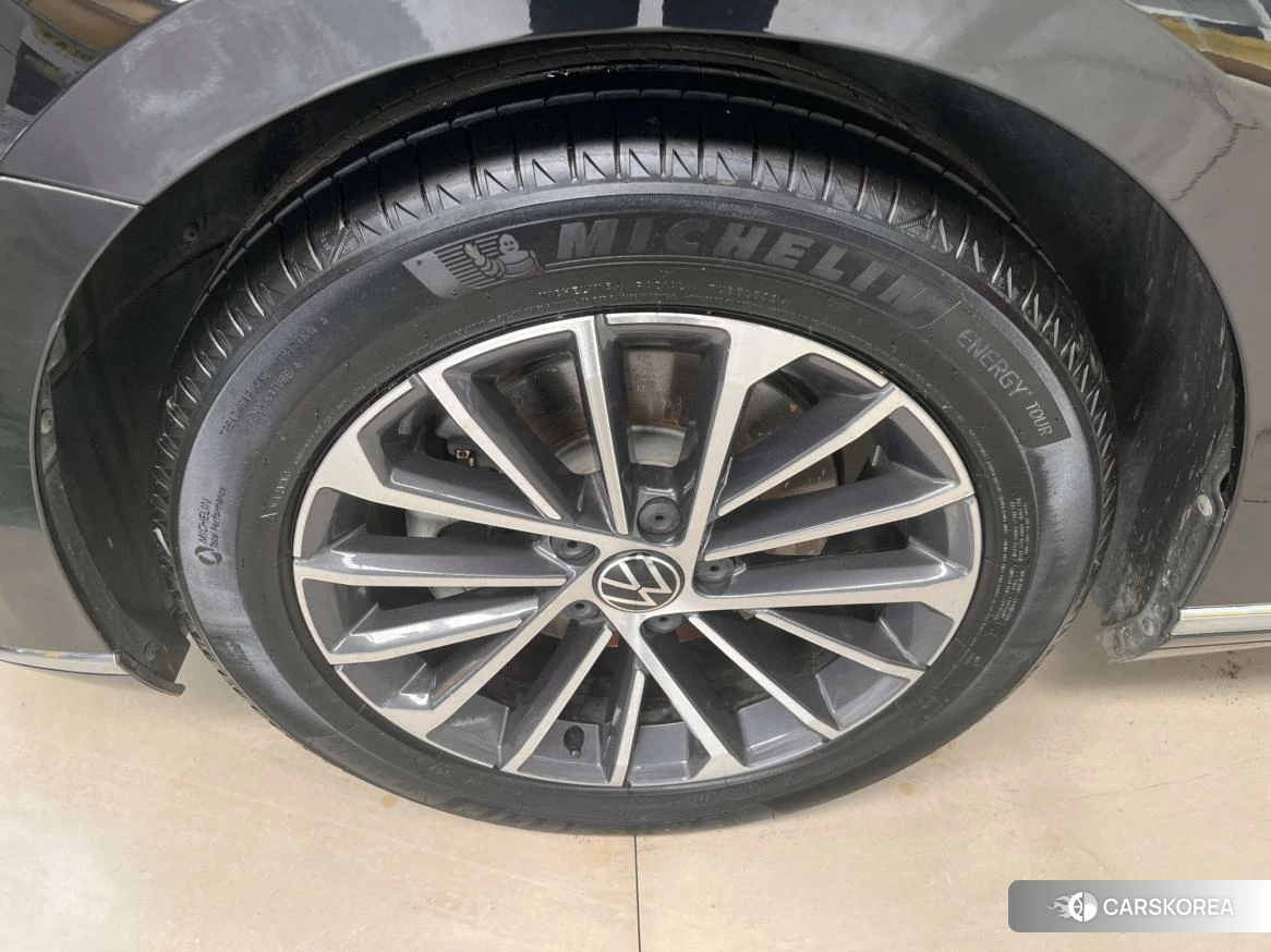 Volkswagen Magotan 2019 Черный из Китая, фото 4