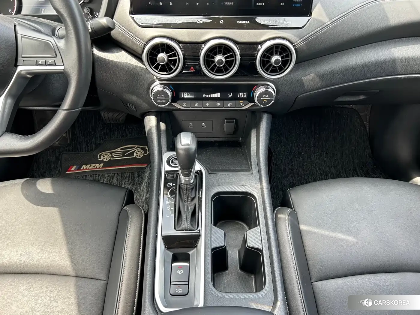 Nissan Sylphy 2024 Черный из Китая, фото 4