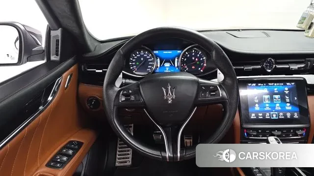 Maserati Quattroporte 2019 Черный из Кореи, фото 4