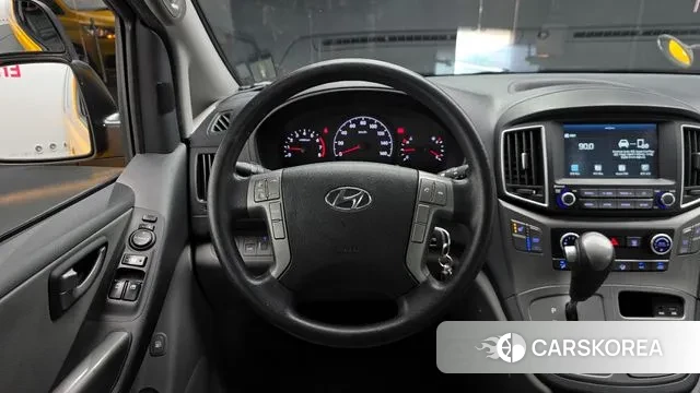 Hyundai The New Grand Starex 2021 Желтый из Кореи, фото 4