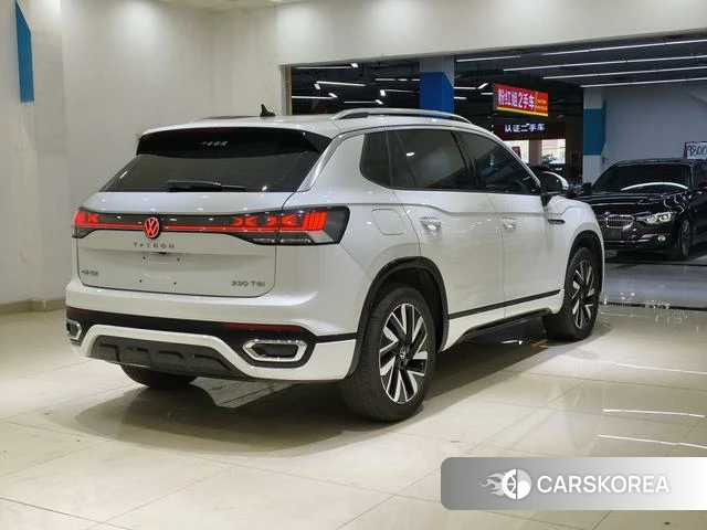 Volkswagen Tanyue 2023 Белый из Китая, фото 4