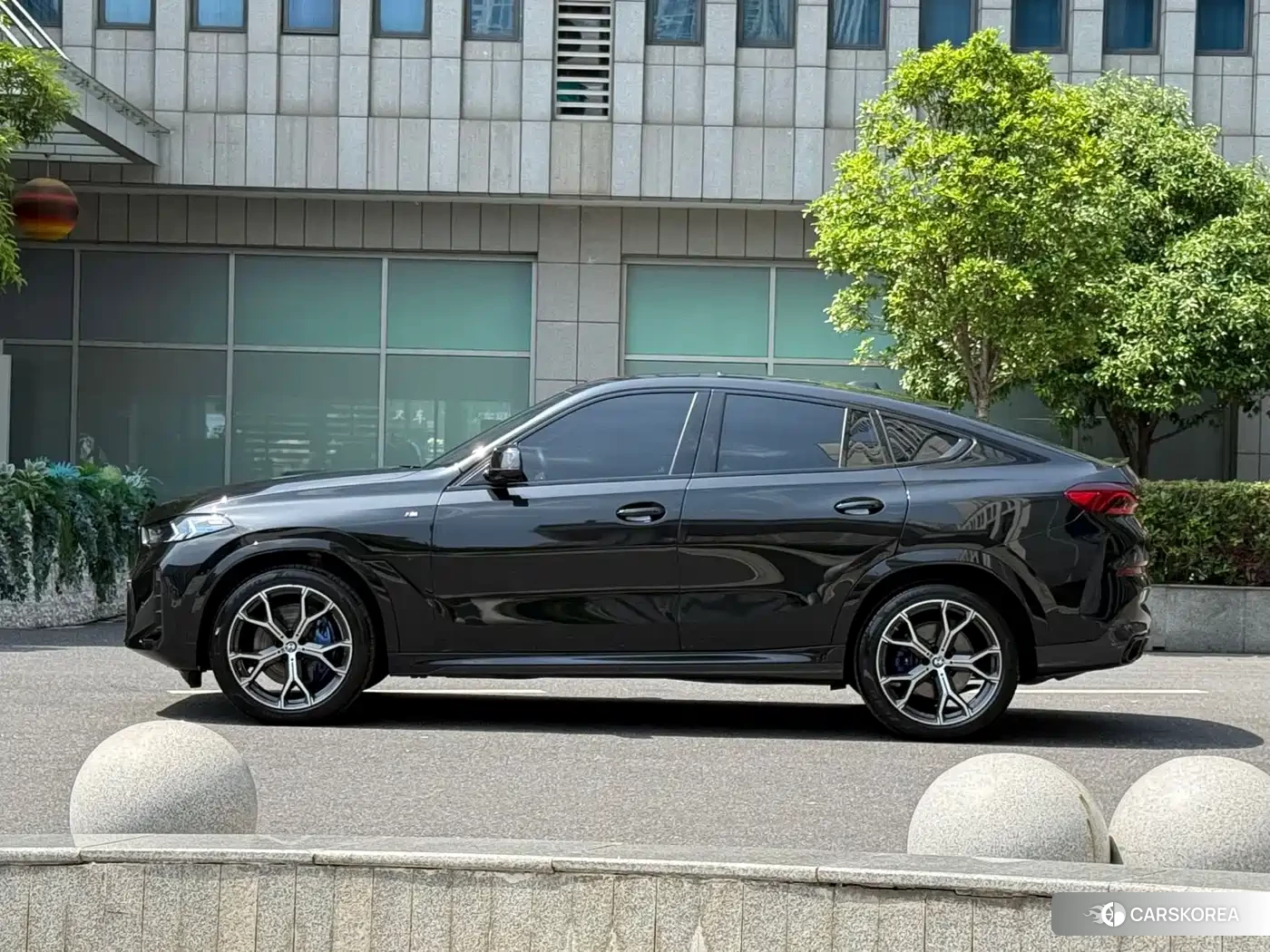 BMW X6 2024 Черный из Китая, фото 4