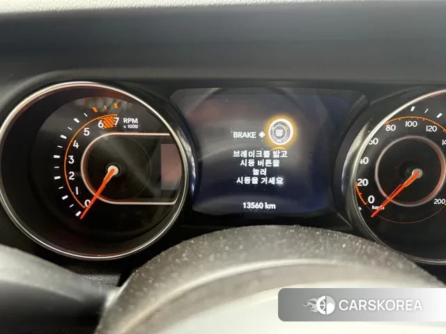 Jeep Wrangler (JL) 2022 Цвет галактики из Кореи, фото 4