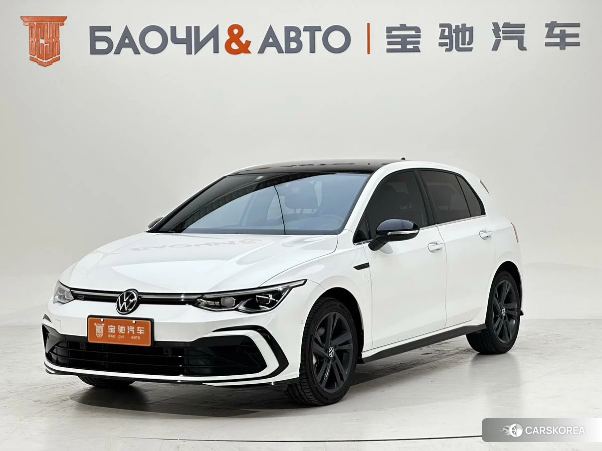Volkswagen Golf 2022 Белый из Китая, фото 4