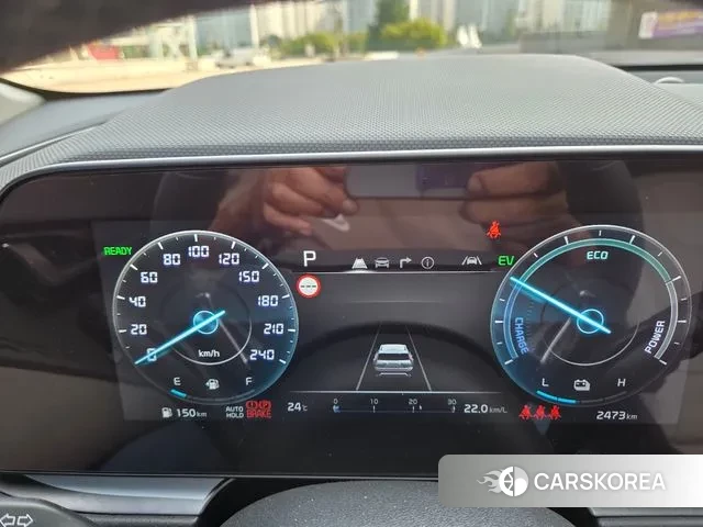 Kia Di Ol Nu Niro 2024 Белый из Кореи, фото 4