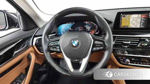 BMW 5 Series (G30) 2020 Черный из Кореи, фото 4
