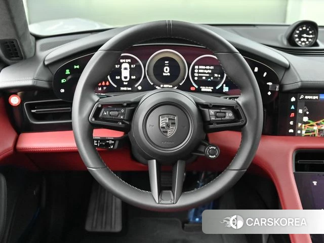 Porsche Taycan 2025 Белый из Кореи, фото 4