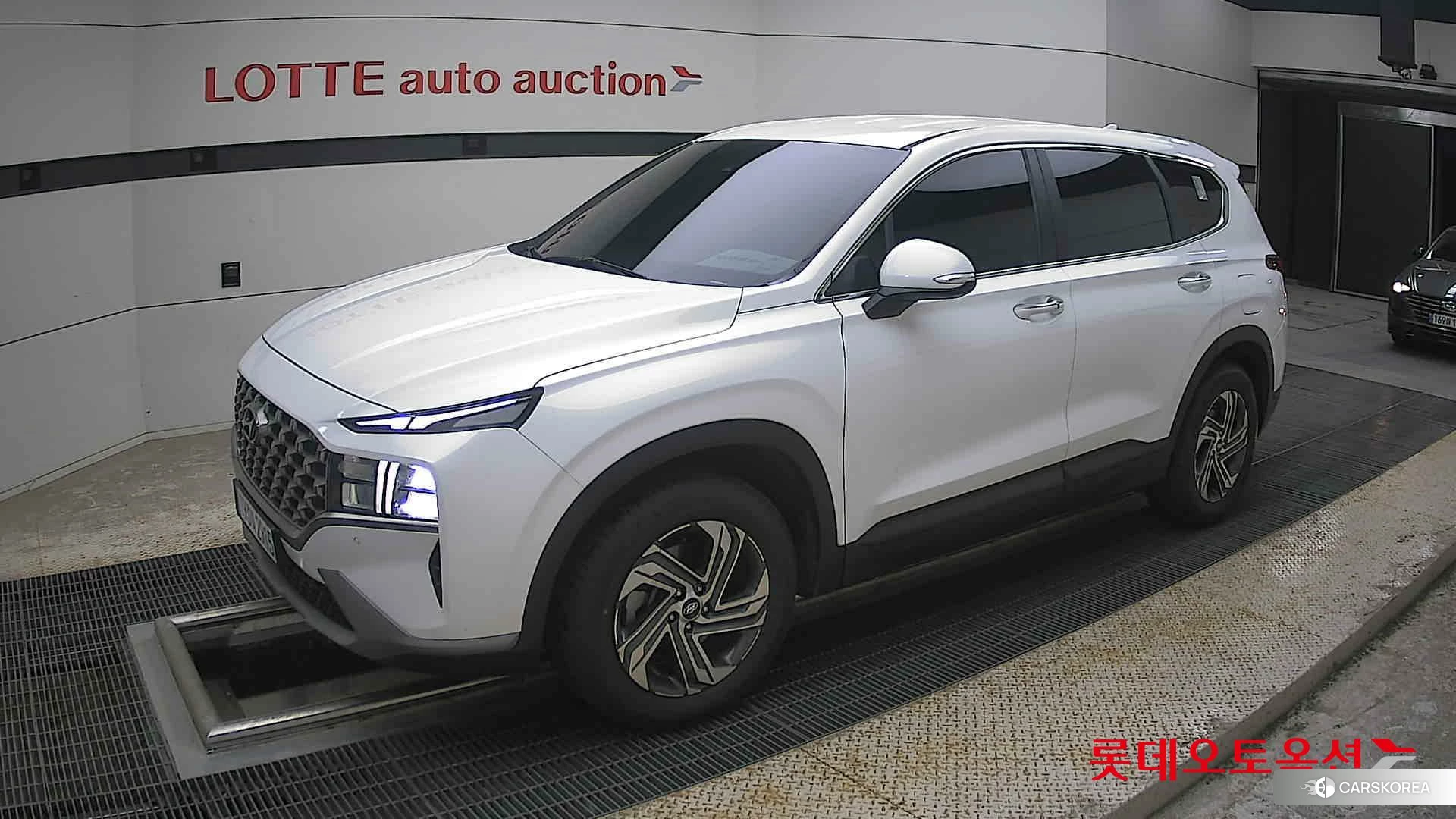 Hyundai Santa Fe 2022 Creamy White Pearl (optional) из Кореи, фото 4
