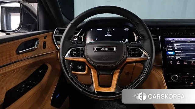 Jeep Grand Cherokee (WL) 2023 Белый из Кореи, фото 4